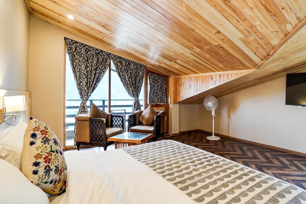 Naturevilas Sarovar Portico - Centrally Heated Маналі Екстер'єр фото